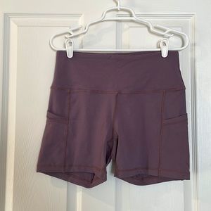90 degree reflex bike shorts with pockets